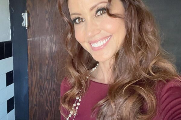 Shannon Elizabeth Net Worth: Facts and Figures 2024