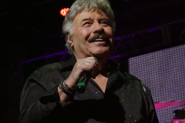 Tony Orlando Net Worth 2024: Check Out the Latest Info!